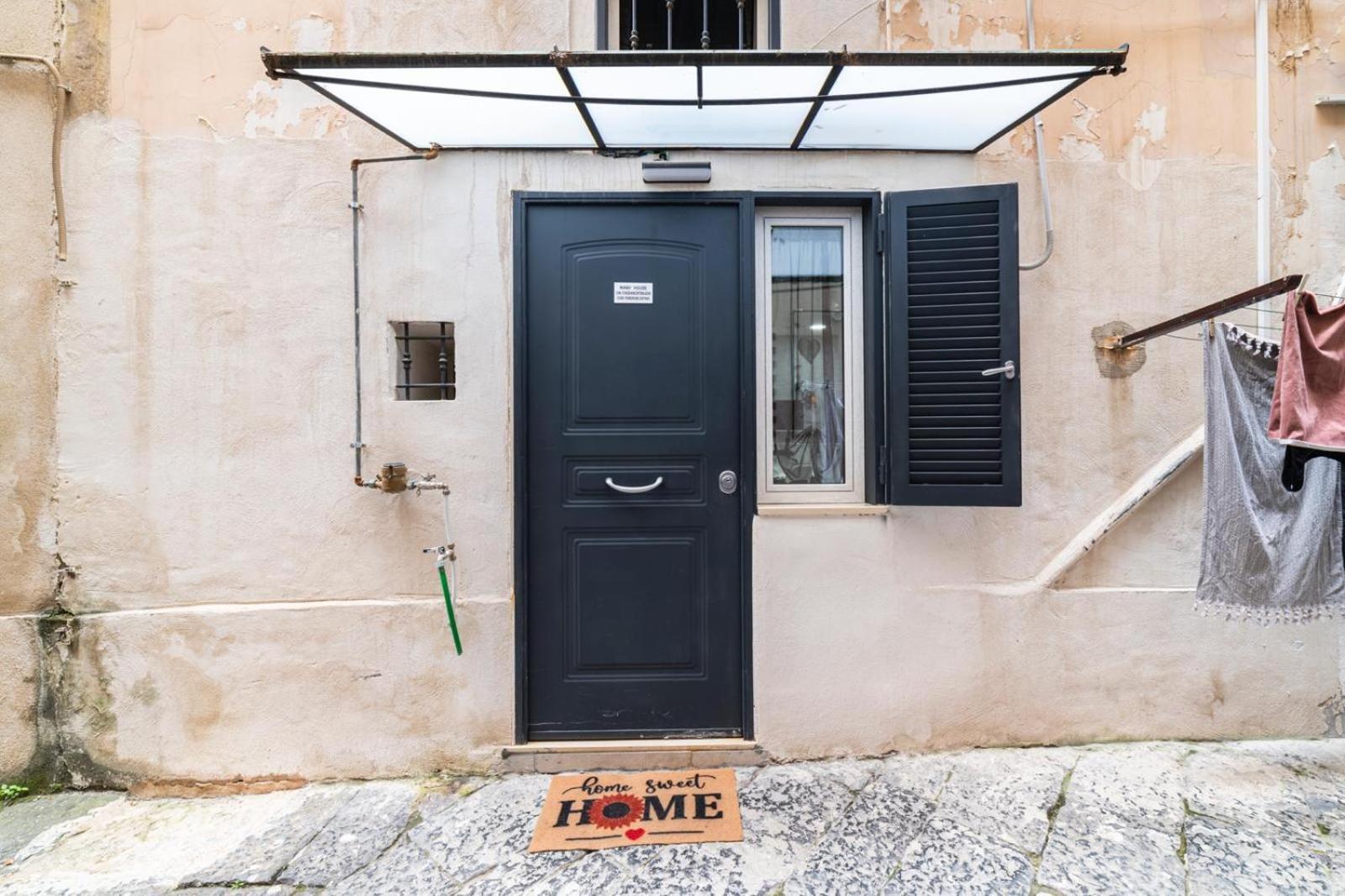 Many House Lejlighed Napoli Eksteriør billede